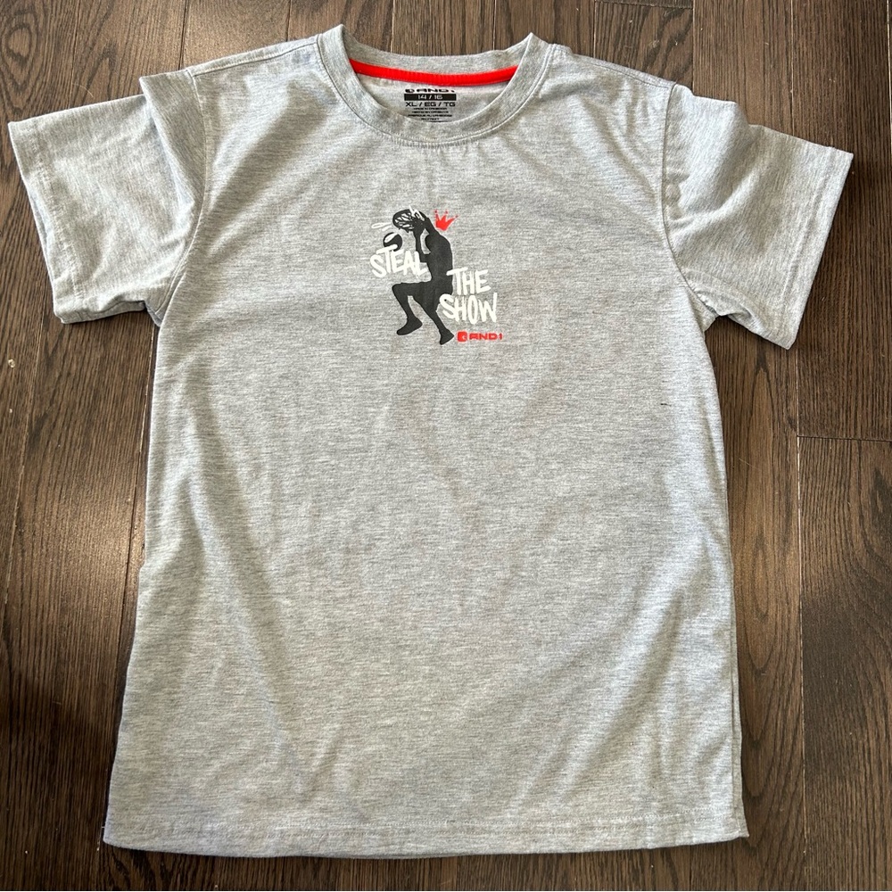And1 Tshirt size 14/16 (XL)